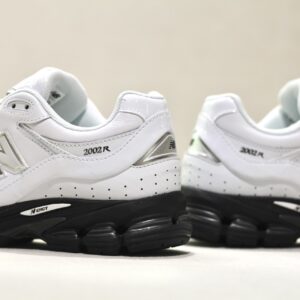 New Balance U2002RE White Silver Metallic
