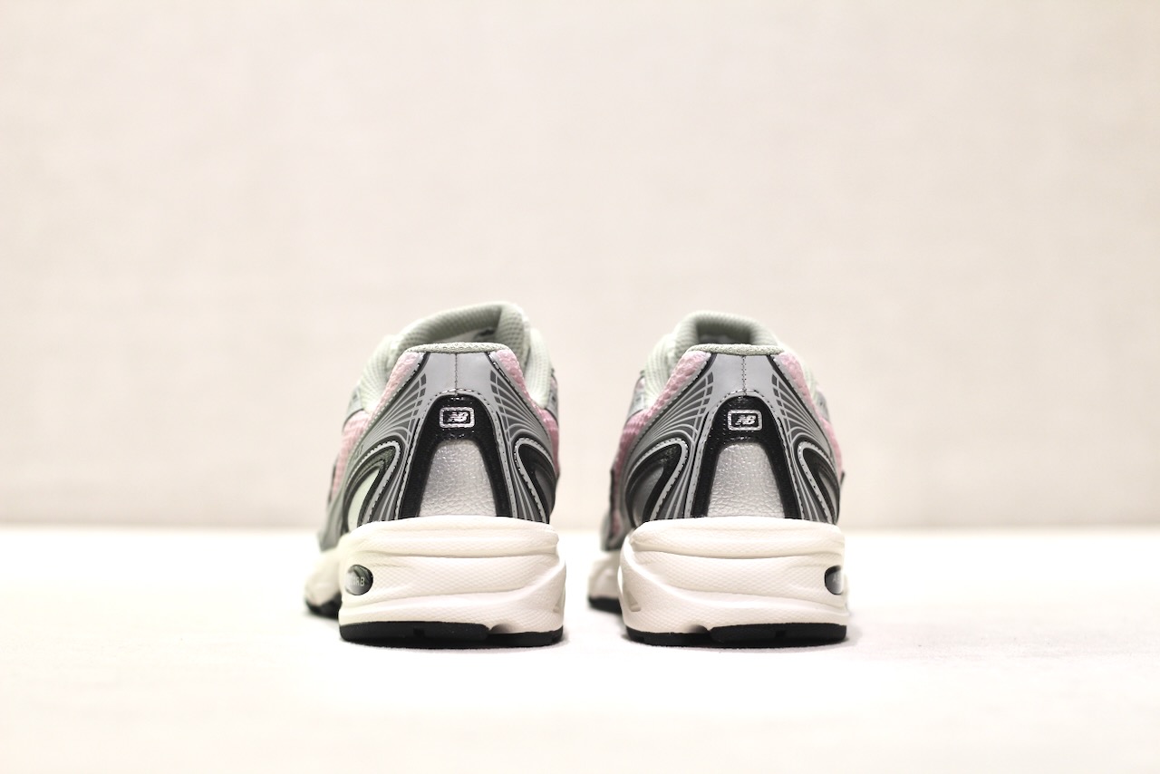 New Balance U740YG2 Pink Granite Mineral