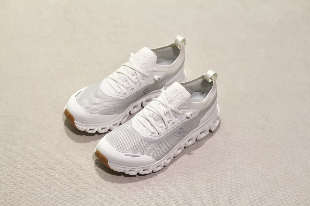 ON Cloud 6 Versa White