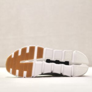 ON Cloud 6 Versa White