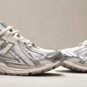 New Balance M 1906R EE Metallic Silver Sea Salt New Spruce