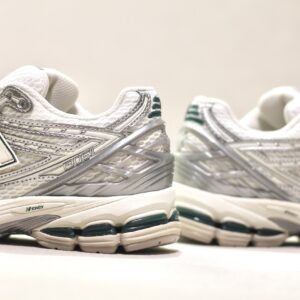 New Balance M 1906R EE Metallic Silver Sea Salt New Spruce