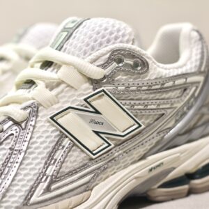 New Balance M 1906R EE Metallic Silver Sea Salt New Spruce