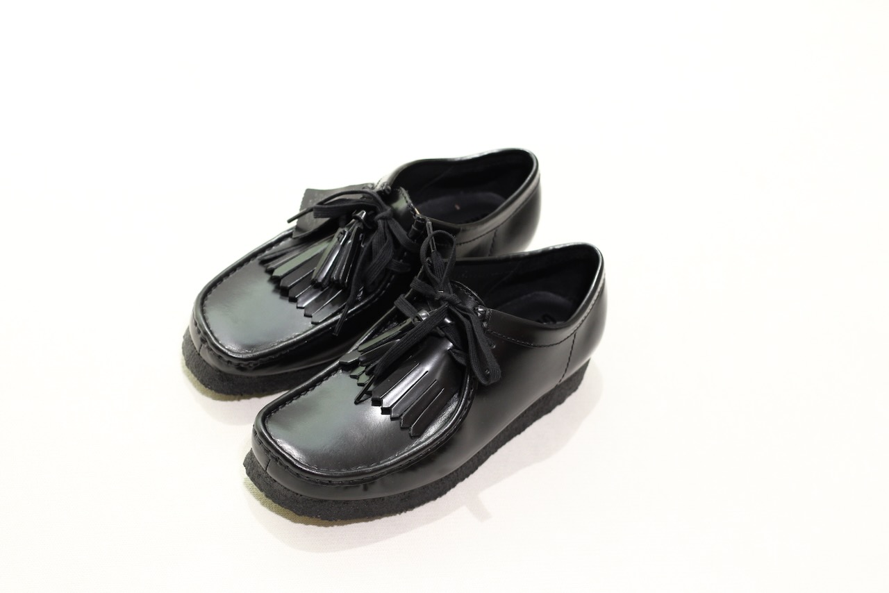Clarks Wallabee Hi Shine Leather Black