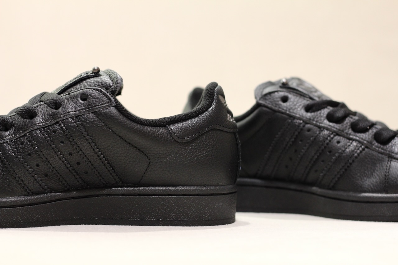 Superstar II Berlin Black Carbon