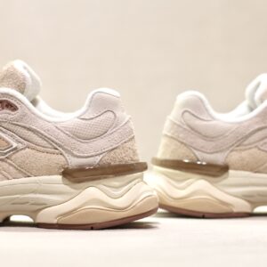 New Balance U 9060 CCB Bisque Sea Salt