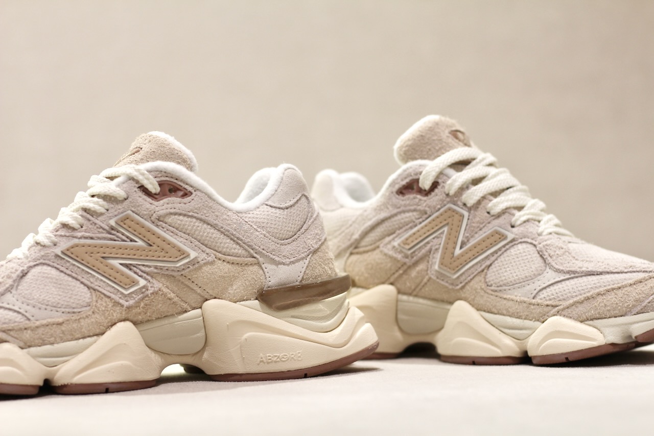 New Balance U 9060 CCB Bisque Sea Salt