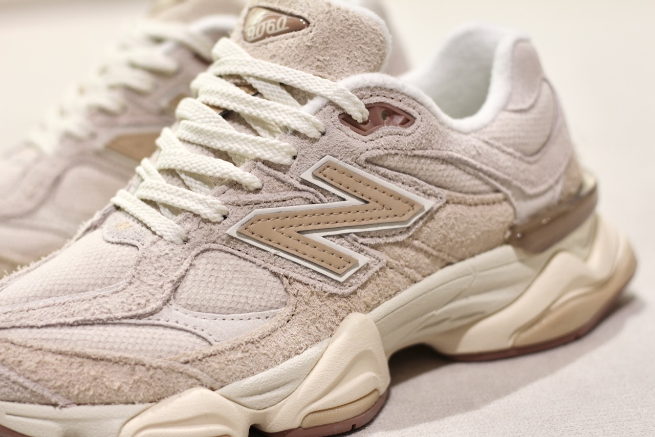 New Balance U 9060 CCB Bisque Sea Salt