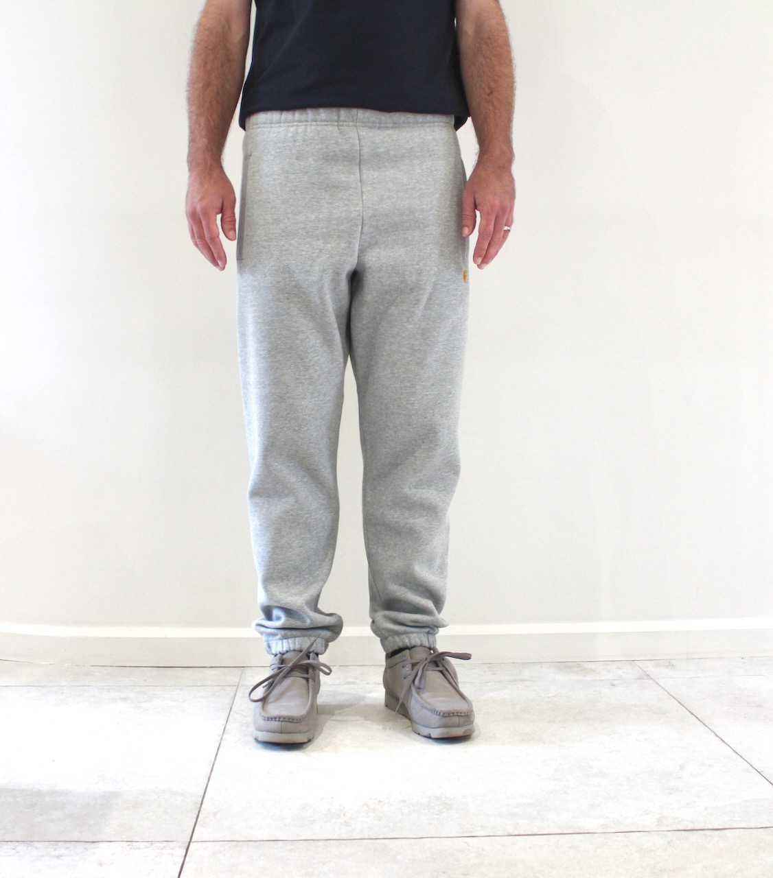 Carhartt Wip Chase Sweat Pant Grey Heather Gold