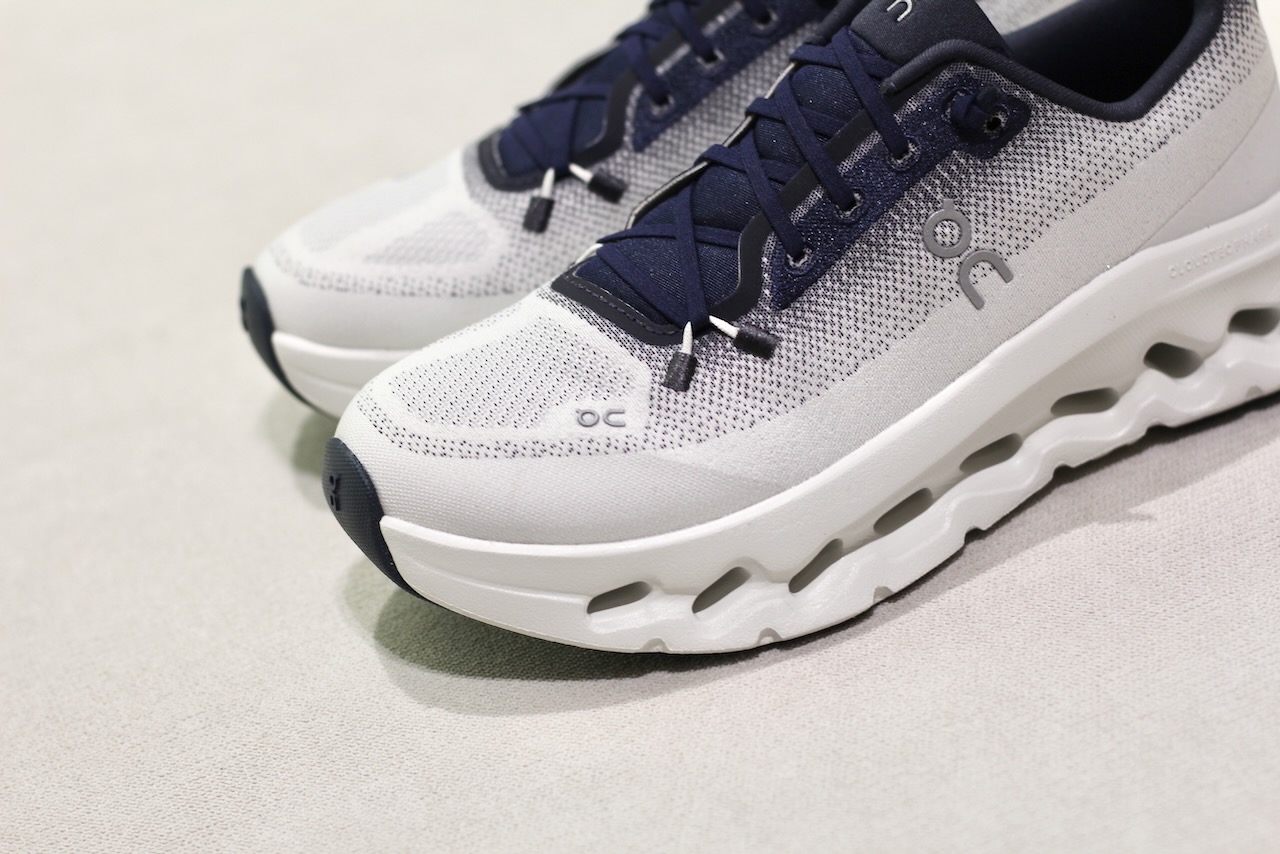 ON Cloudtilt 1 Midnight Ice