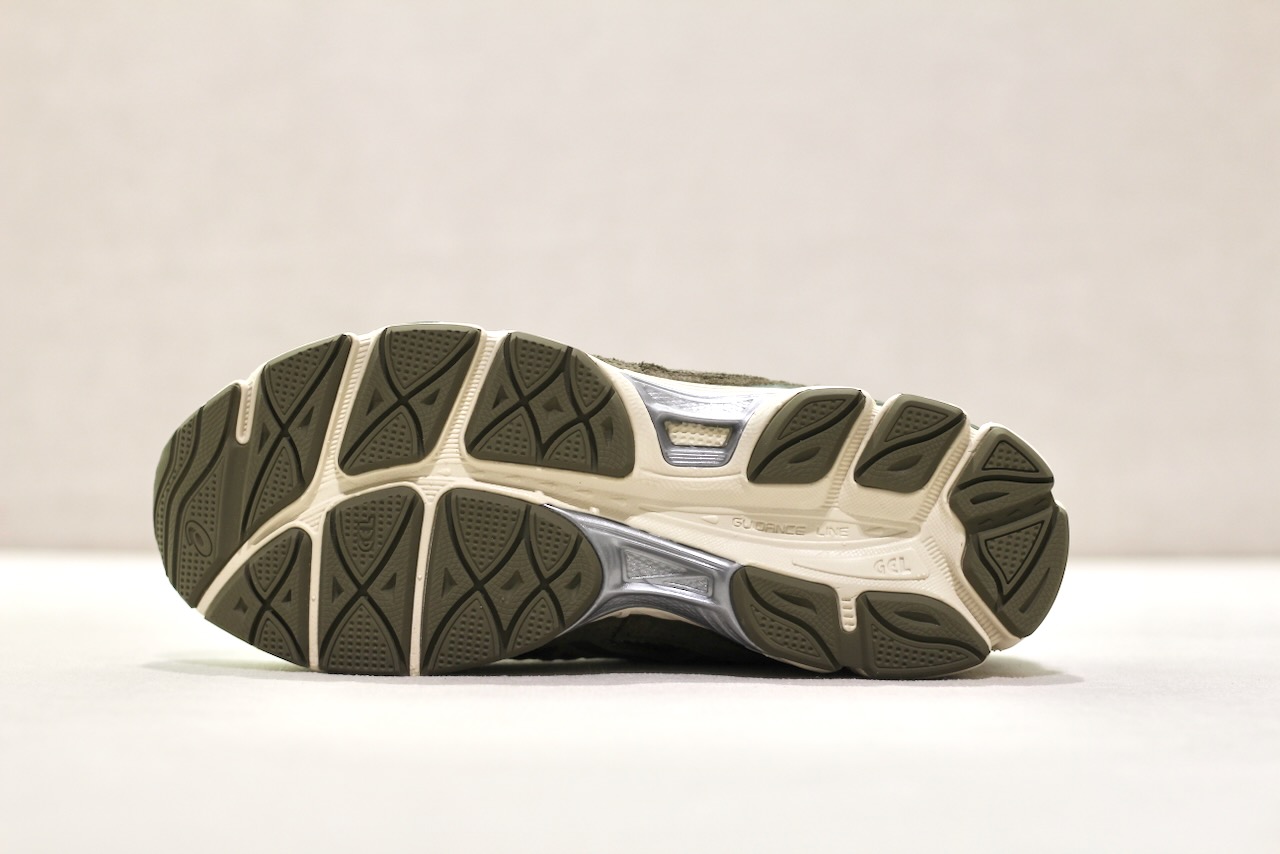 Gel NYC Grove Olive Canvas