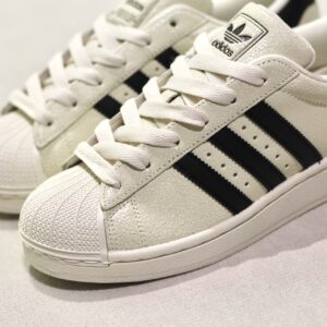 Superstar II Offwhite leather Cracked