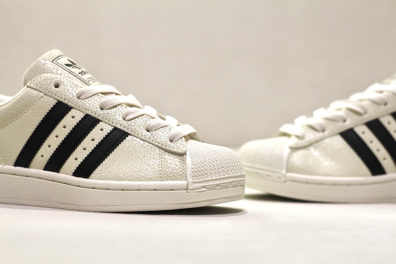 Superstar II Offwhite leather Cracked