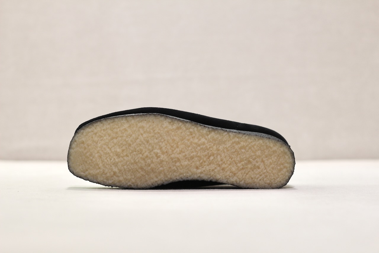 Clarks Wallabee Noir Suede