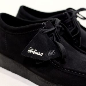 Clarks Wallabee Noir Suede