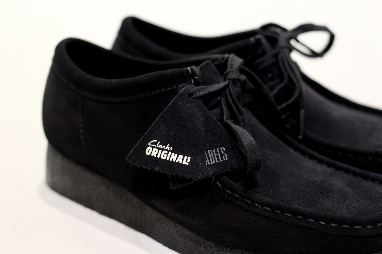 Clarks Wallabee Noir Suede