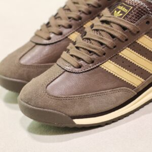 SL 72 RS Earth Warvan