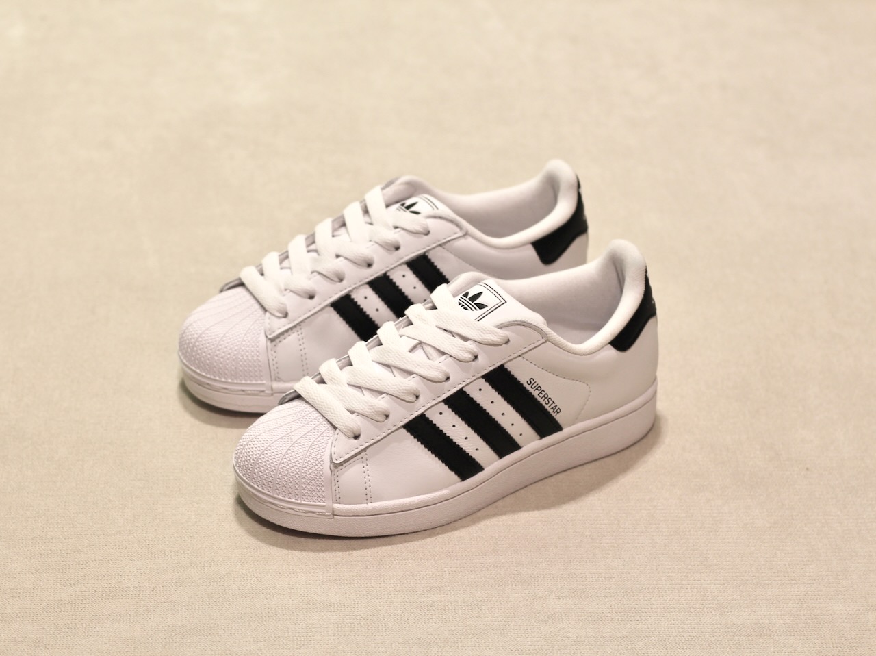 Superstar II White Black