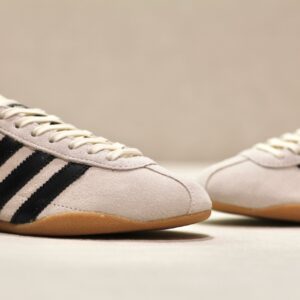 Tokyo W Off White Black Gold Metal