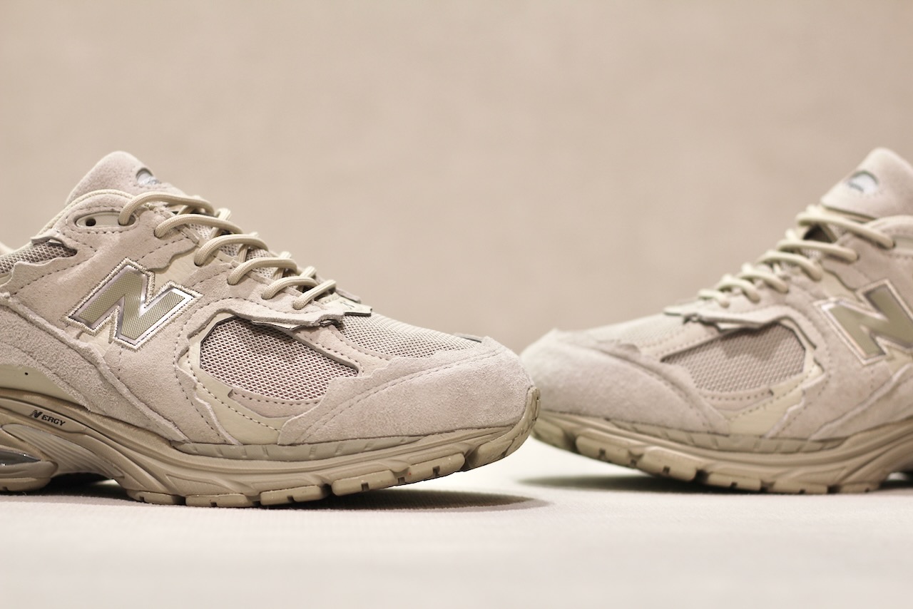 New Balance 2002 DXC Beige Shipyard