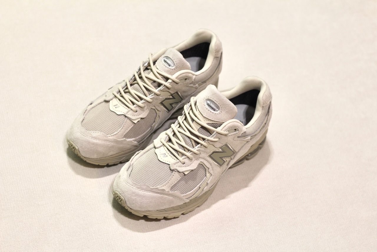 New Balance 2002 DXC Beige Shipyard