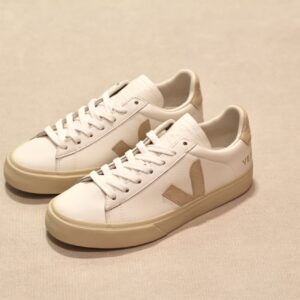 Veja Campo Leather Extra White  Almond