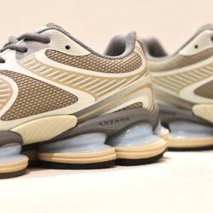 New Balance U 2000 Grey Matter Timberwolf