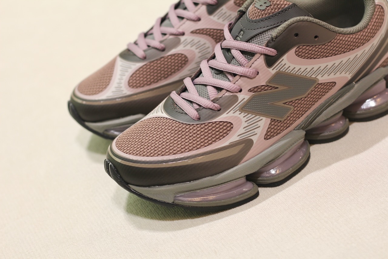 New Balance U 2000 Ice Wine Earth Shadow