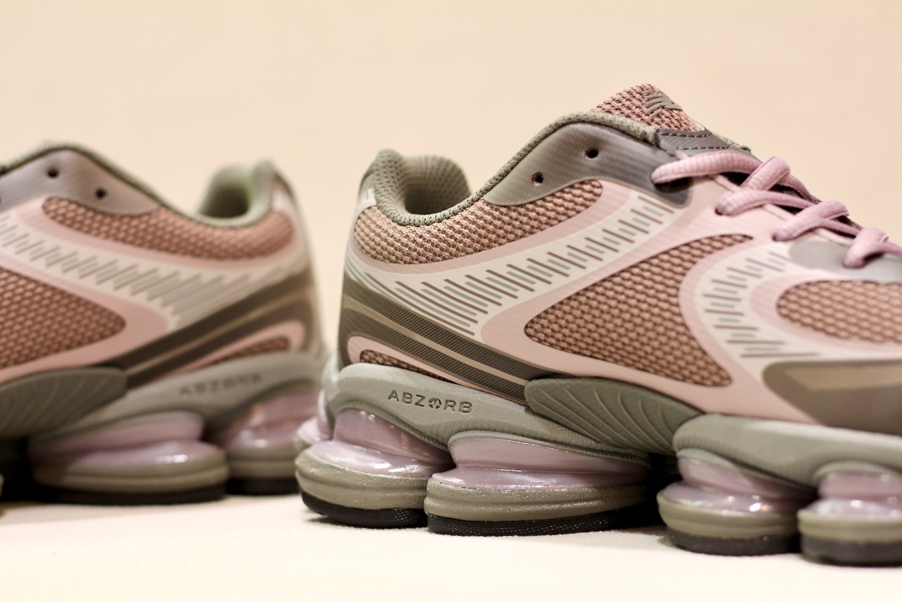 New Balance U 2000 Ice Wine Earth Shadow