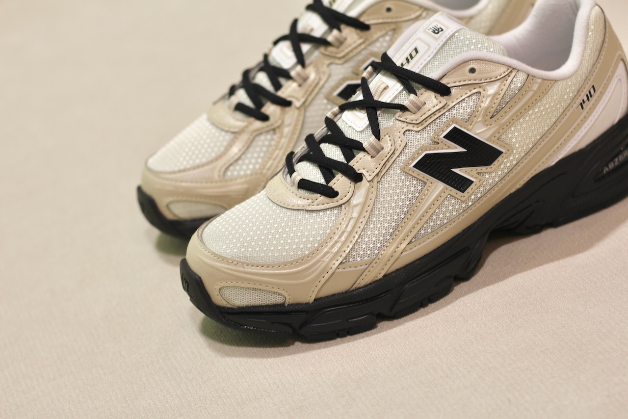 New Balance U 740 Timberwolf White