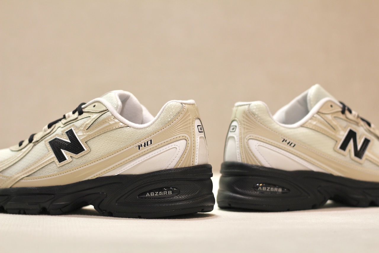 New Balance U 740 Timberwolf White