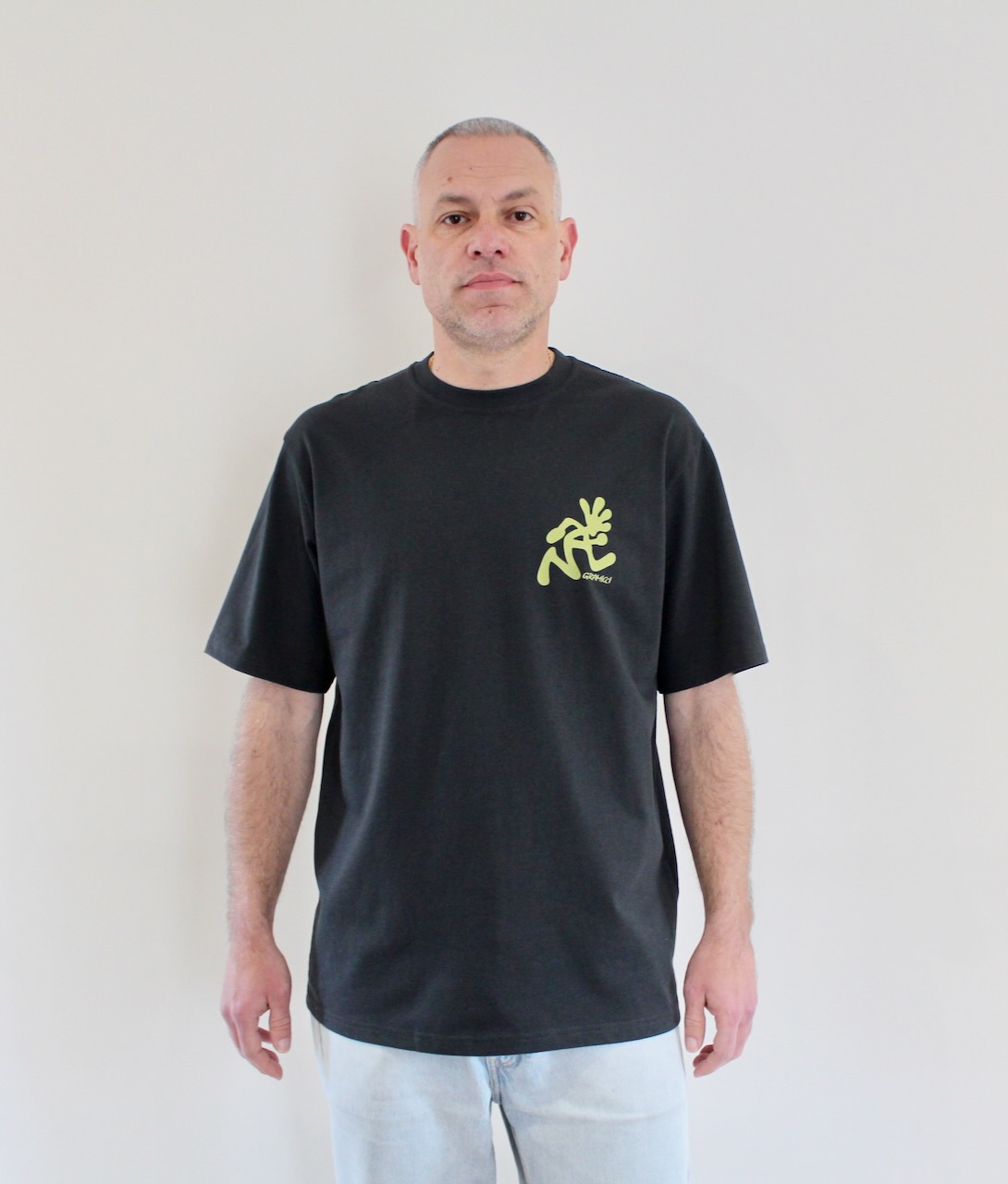 Gramicci Running Man Tee Vintage Black