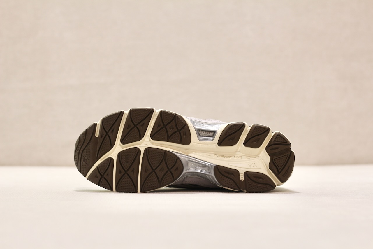 Gel NYC Cream Cement Grey