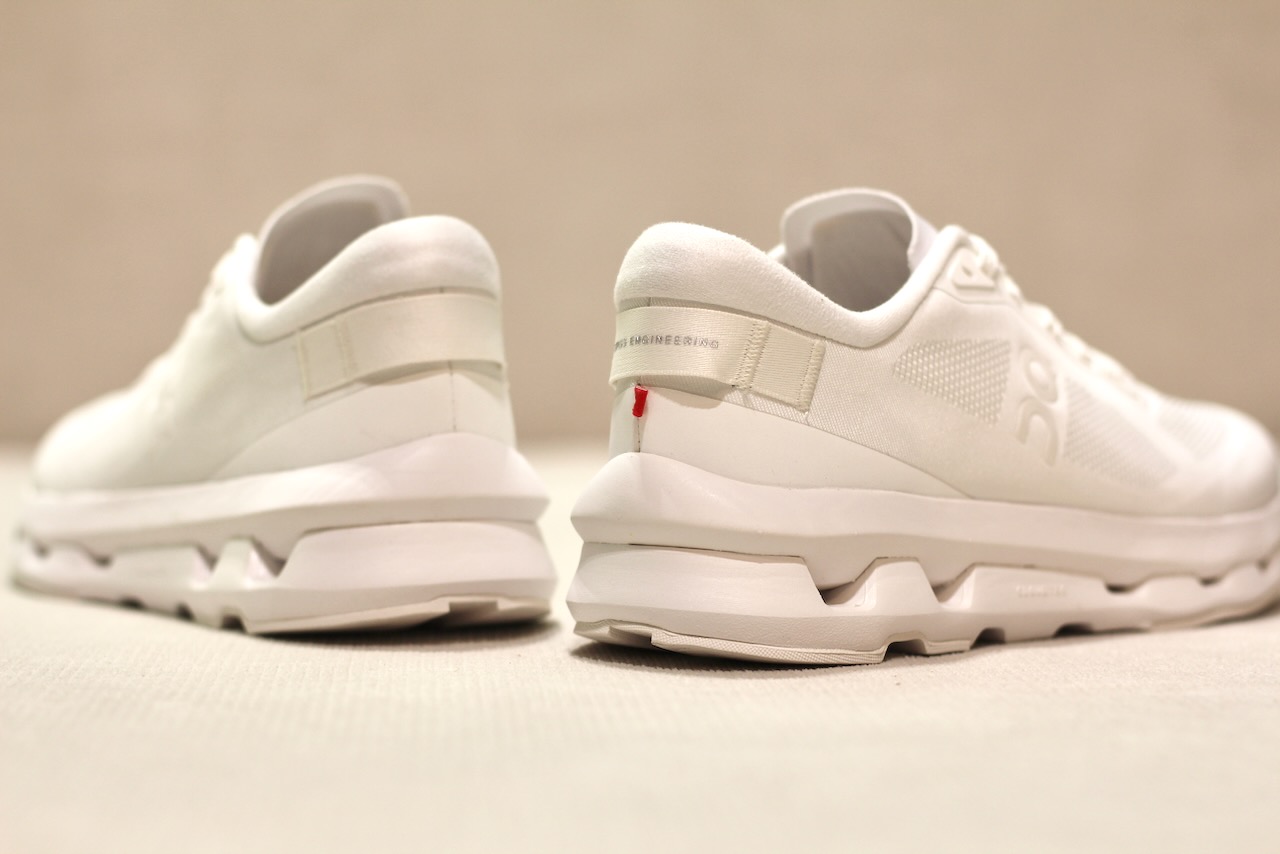 On Cloudzone 1 W White White