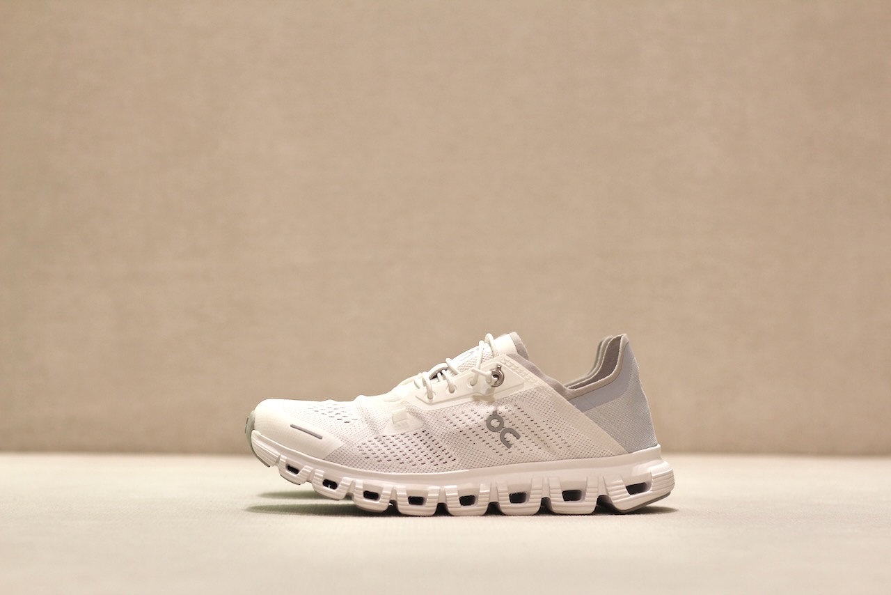 On Cloud 6 Coast W White Glacier