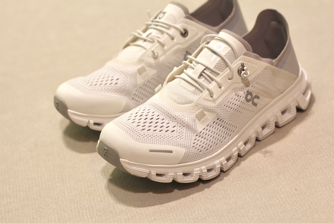 On Cloud 6 Coast W White Glacier