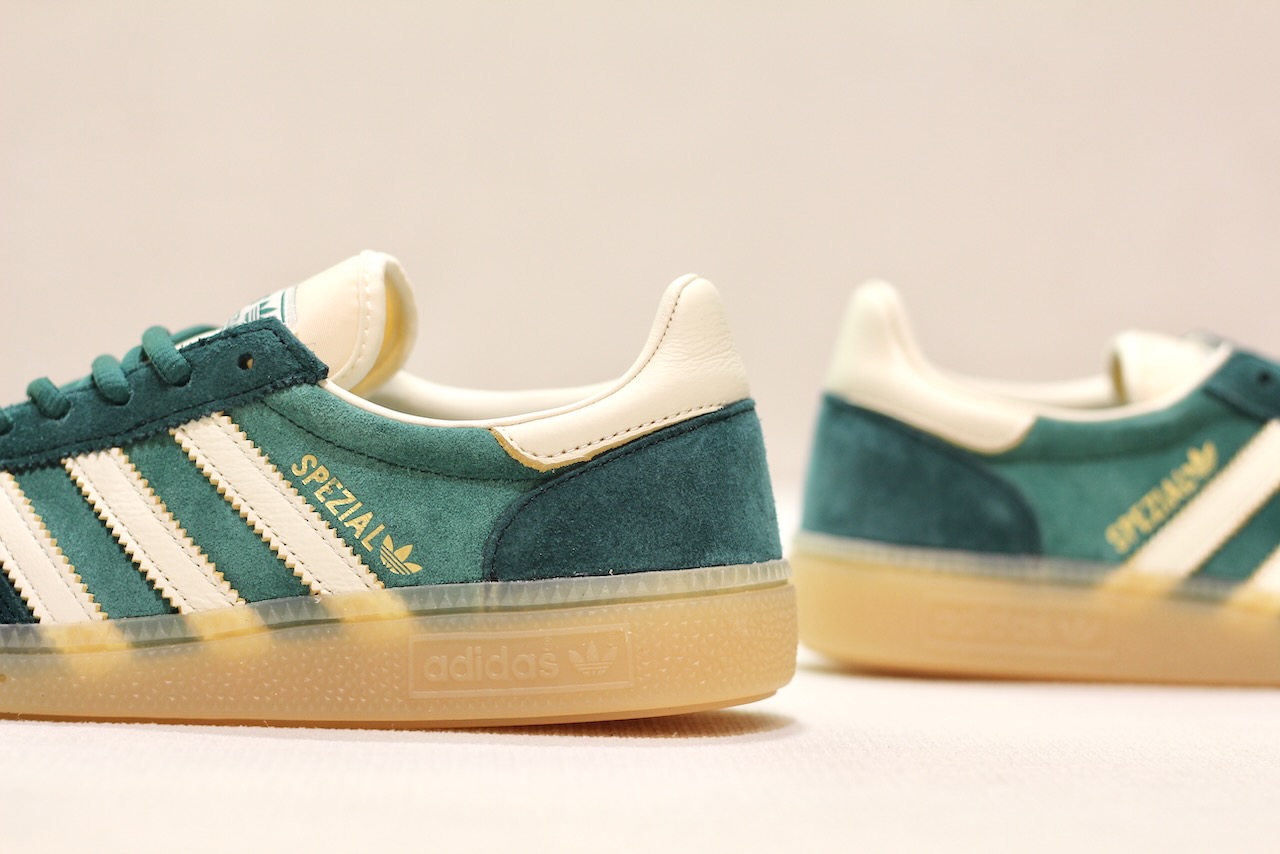 Handball Spezial Collegiate Green Off-White Aurora Ivy