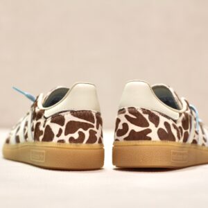 adidas Handball Spezial W Crystal Linen Ivory Ice Blue Girafe