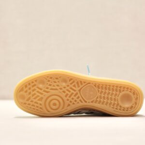 adidas Handball Spezial W Crystal Linen Ivory Ice Blue Girafe