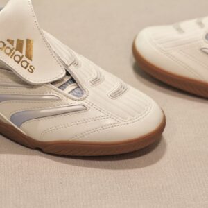 adidas Predator sala Off-White Crystal Gum