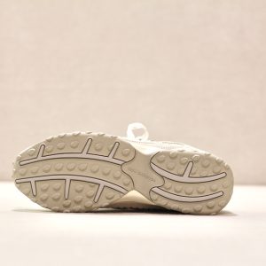New Balance 204L Sea Salt Linen