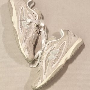 New Balance 204L Sea Salt Linen