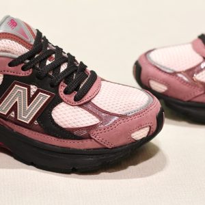 New Balance 2010 Rosewood Violet Crush Chrystal