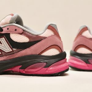 New Balance 2010 Rosewood Violet Crush Chrystal