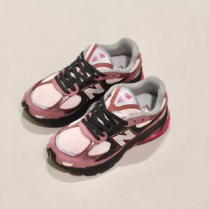 New Balance 2010 Rosewood Violet Crush Chrystal