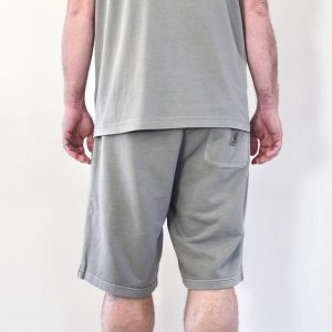 Carhartt Wip Nelson Sweat Short Yosemite garment dyed