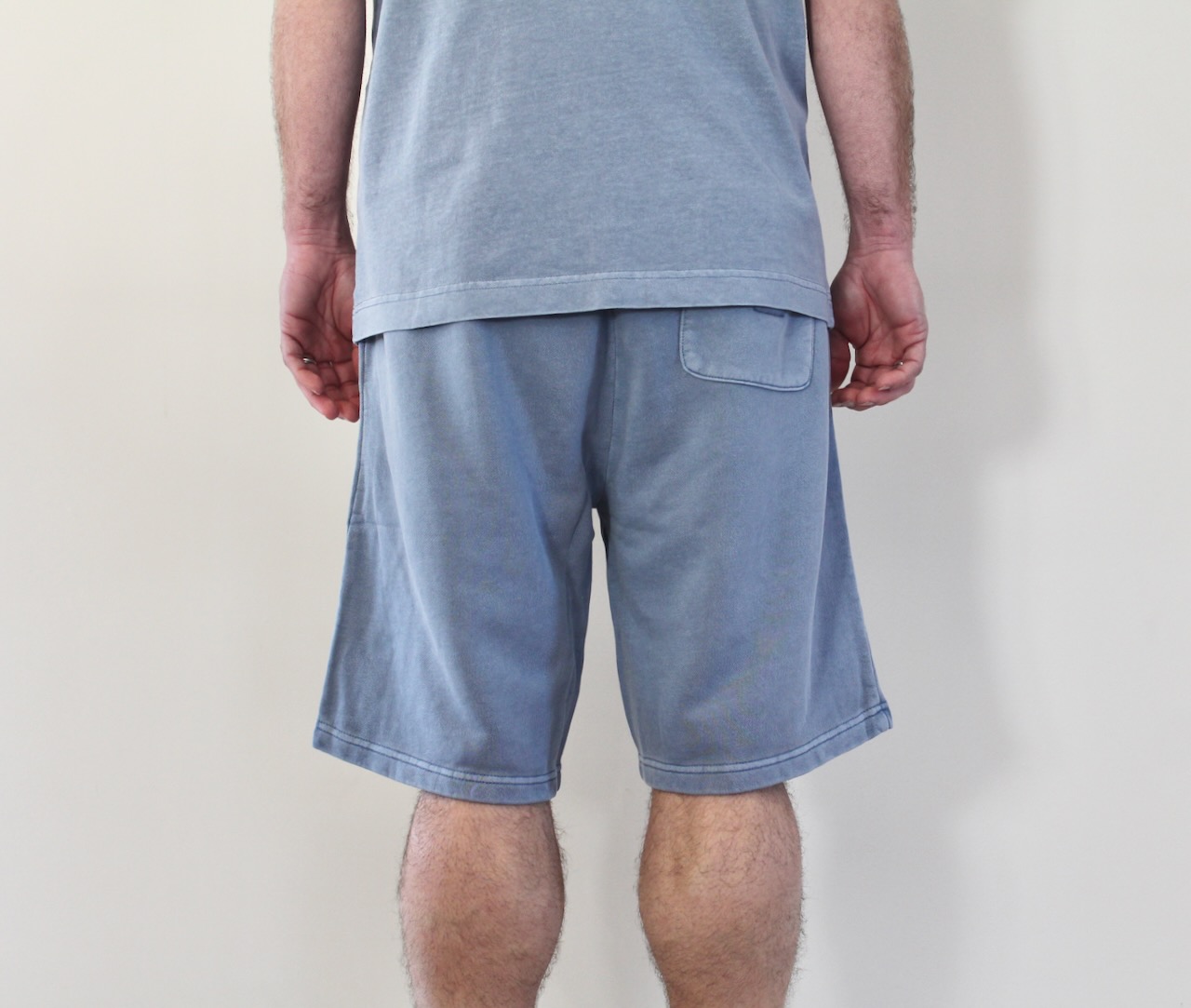 Carhartt Wip Nelson Sweat Short Gentle Blue Garment Dyed