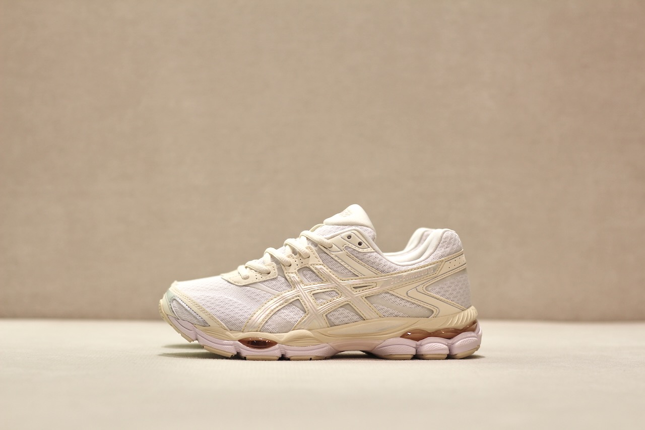 Asics Gel Cumulus 16 White Cream