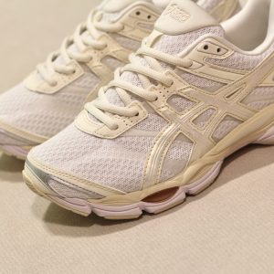 Asics Gel Cumulus 16 White Cream