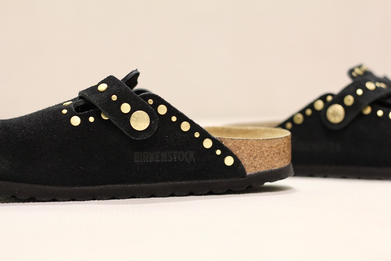 Boston Rivet LEVE Black